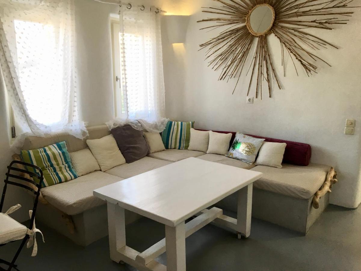 My Oasis Studios Mykonos Klouvas Buitenkant foto