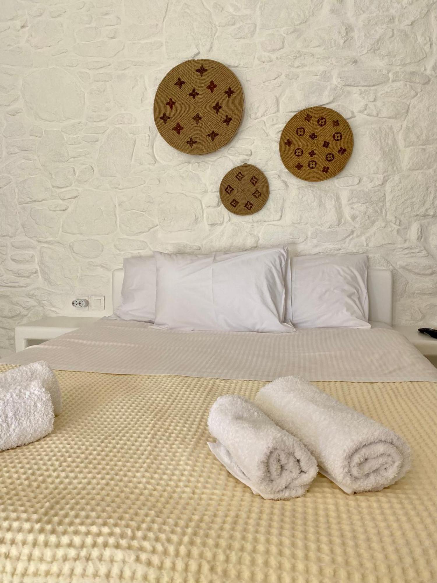 My Oasis Studios Mykonos Klouvas Buitenkant foto